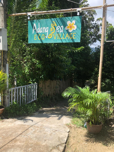 Adang Sea Eco-Village Sunset, Muang Satun