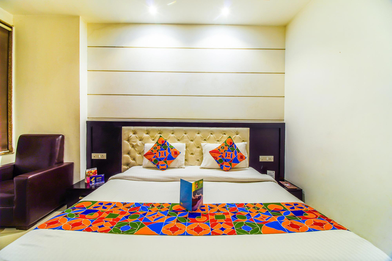 Bedroom 5, FabHotel Transit Delhi Airport, Delhi