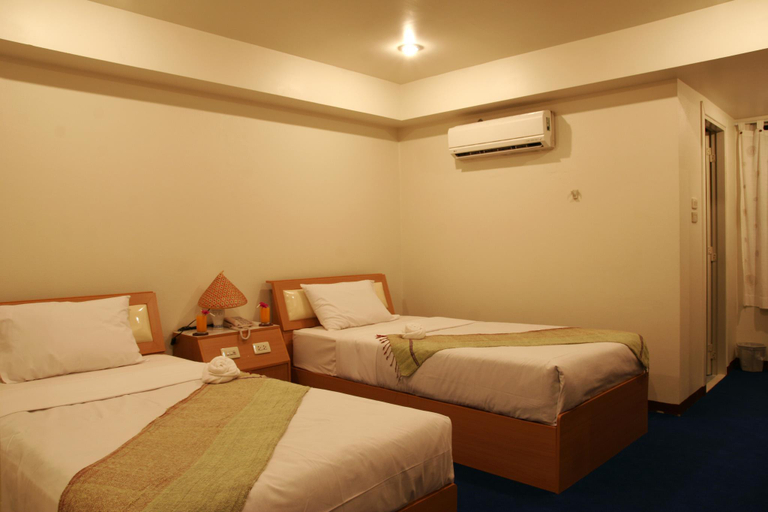 Bedroom 4, Ratchaphruek 2007 Hotel, Chom Thong