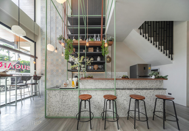 Public Area 2, Sugar Ohana Poshtel, Phuket Island
