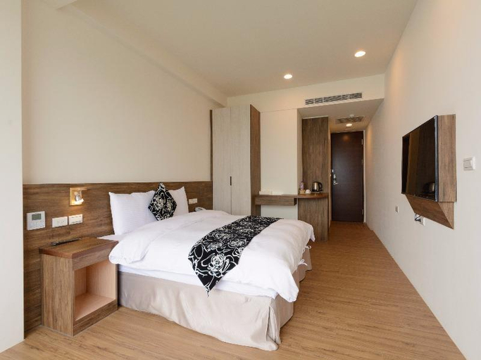 Bedroom 3, Ming Yue Hu Lakeview BnB, Nantou