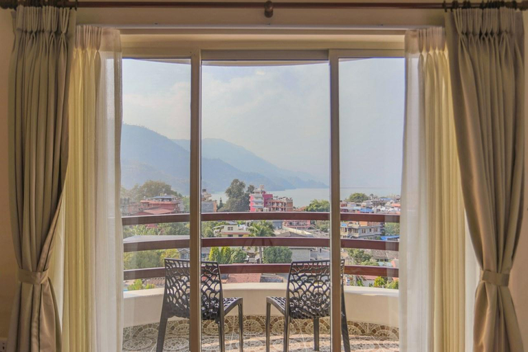 Hotel White Pearl, Gandaki