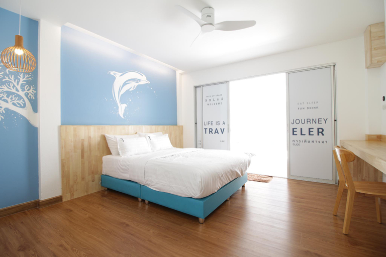 Bedroom 3, Tawaen Beach Resort, Pattaya
