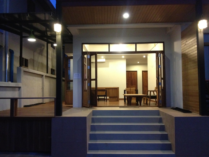 Public Area 5, Norn Nab Dao Whitehouse, Chiang Khan