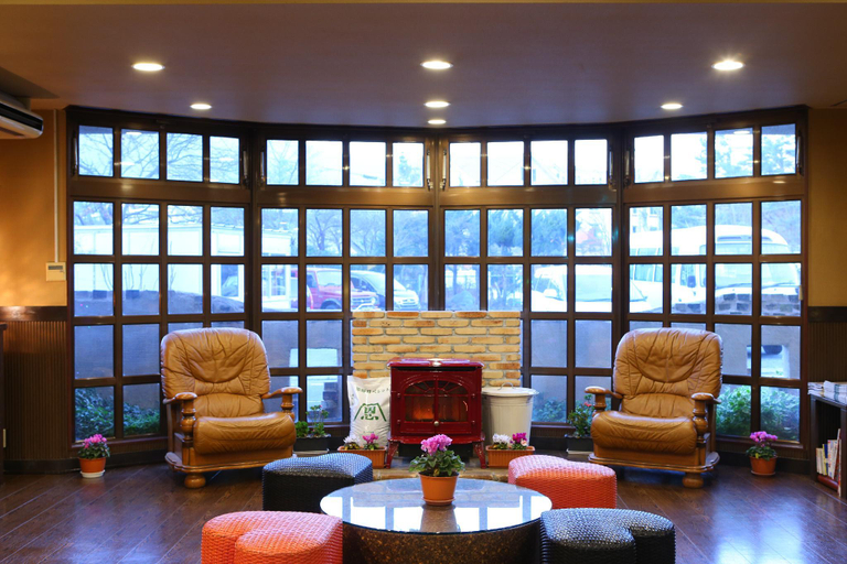 Public Area 2, Kawaguchiko Park Hotel, Fujikawaguchiko