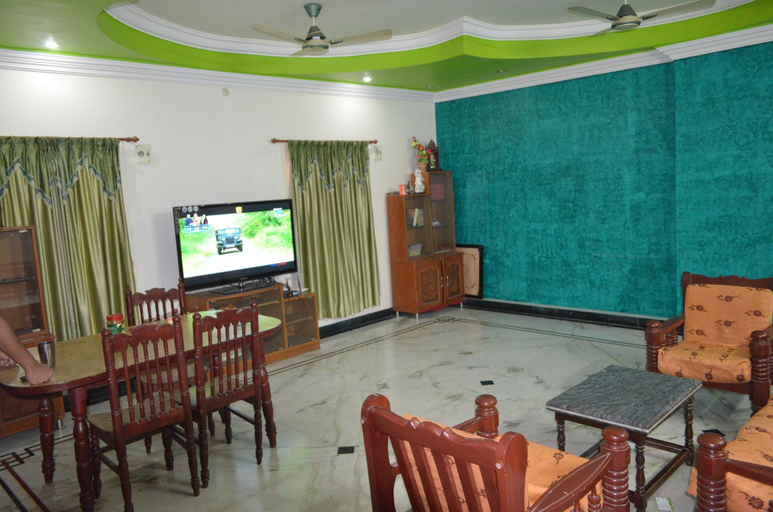 Public Area 3, Zingle Stay Airport, Kancheepuram