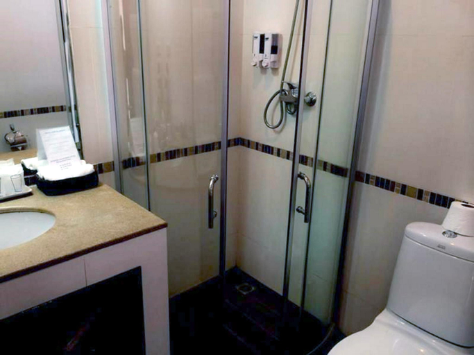 Bathroom 4, Sisouk Residence, Pakxe
