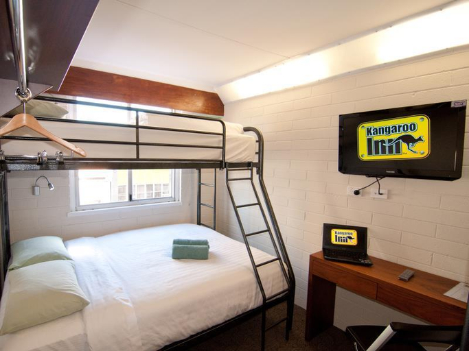Bedroom 3, Kangaroo Inn, Perth