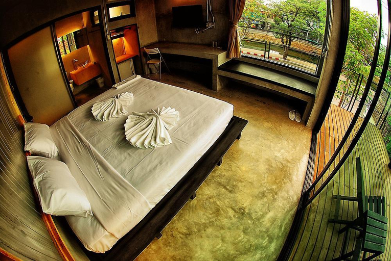 Exterior & Views 2, BED STOP Hotel Chiangmai, Muang Chiang Mai