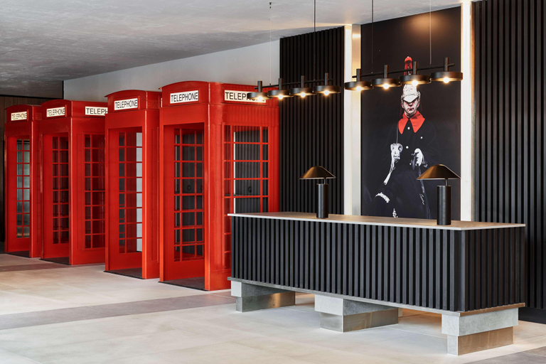 Public Area 5, Radisson RED Hotel London Heathrow, London