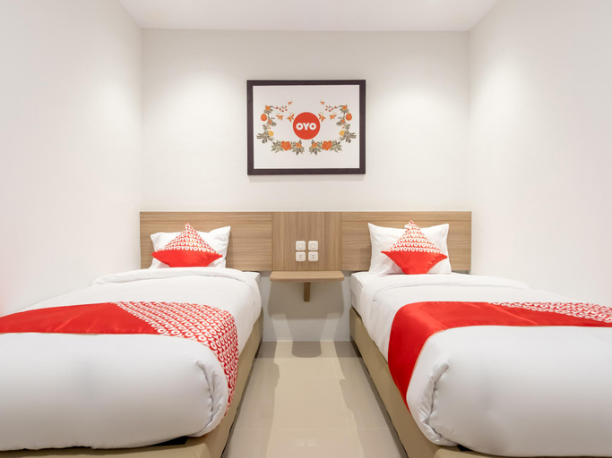 Bedroom 4, Kingstone Guest House, Medan