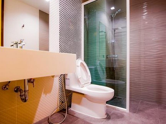 Bathroom 5, De Boutique Hotel, Muang Prachuap Khiri Khan