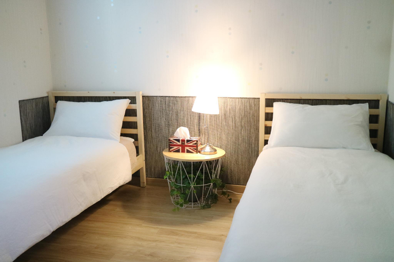Bedroom 2, Incheon Airport Mr.Kim Guesthouse, Jung