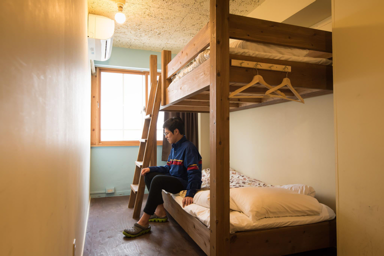 Bedroom 3, Hostel Q, Osaka