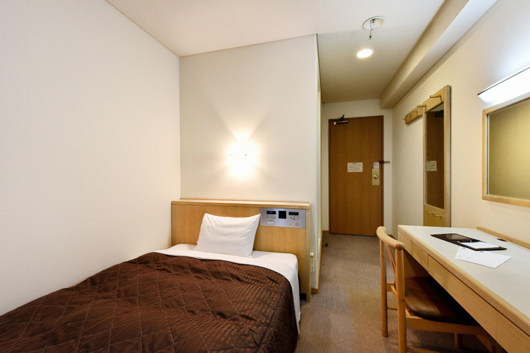 Bedroom 4, Hotel Pearl City Sapporo, Sapporo