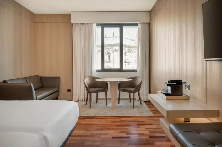 Bedroom 4, AC Málaga Palacio, Málaga