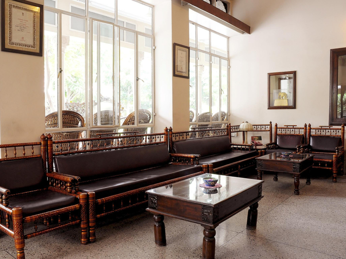 Public Area 2, Arya Niwas, Jaipur