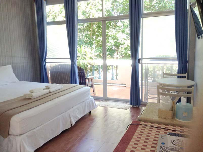 Bedroom 2, Bankrut Resort, Bang Saphan