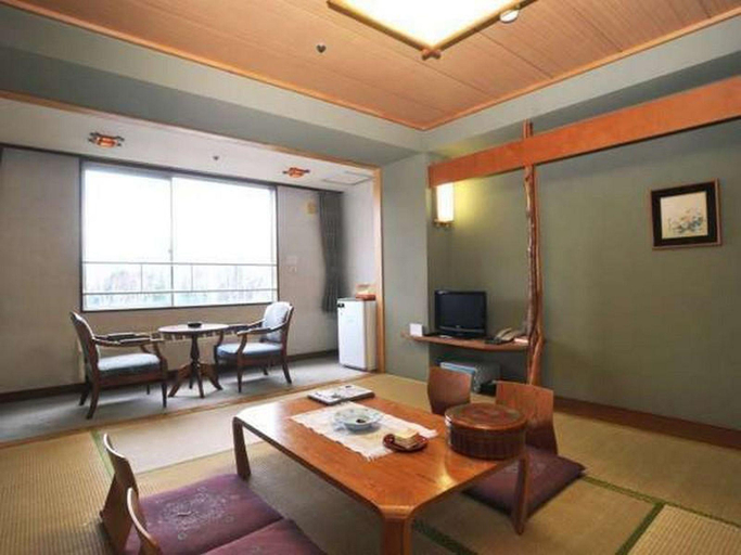 Bedroom 4, Taisetsuzan Shirogane Kanko Hotel, Biei