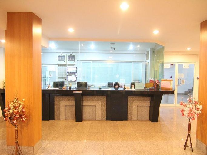Public Area, Wallada Place, Wang Thonglang