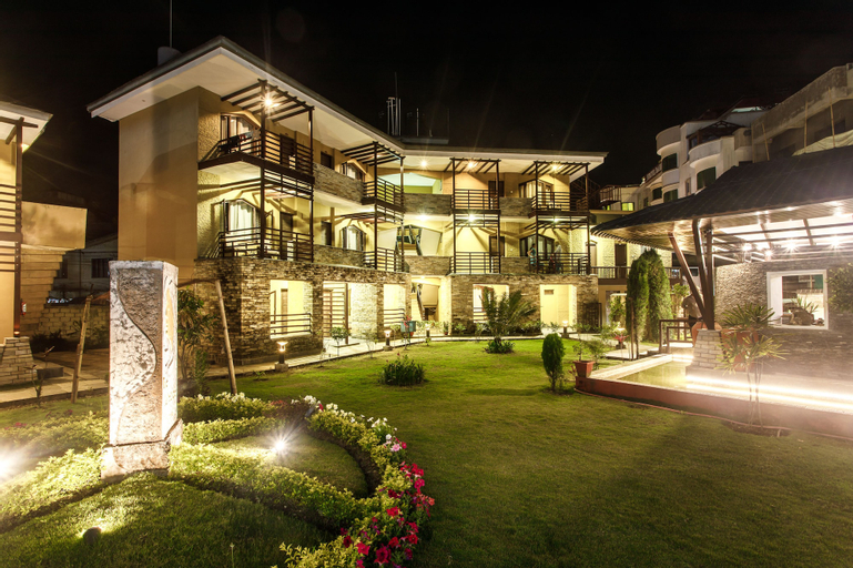 The Lakeside Retreat, Gandaki