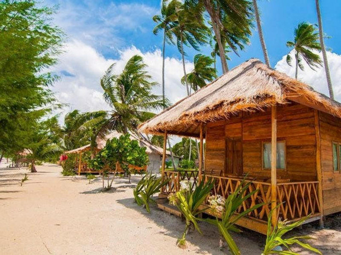 Exterior & Views 4, New Marjoly Beach Resort, Bintan Regency