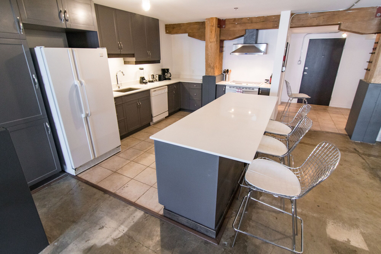 Others 4, 1821 Industrial Loft in Old Port by Nuage, Montréal