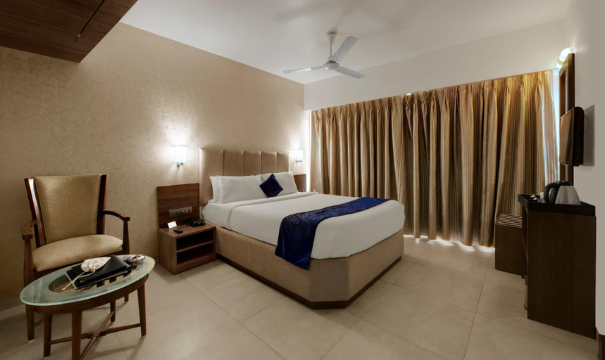 Bedroom 3, Central Beacon Hotel, Surat