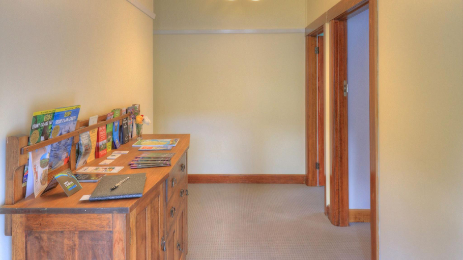 Public Area 3, Ashdowns of Dover Bed and Breakfast, Huon Valley