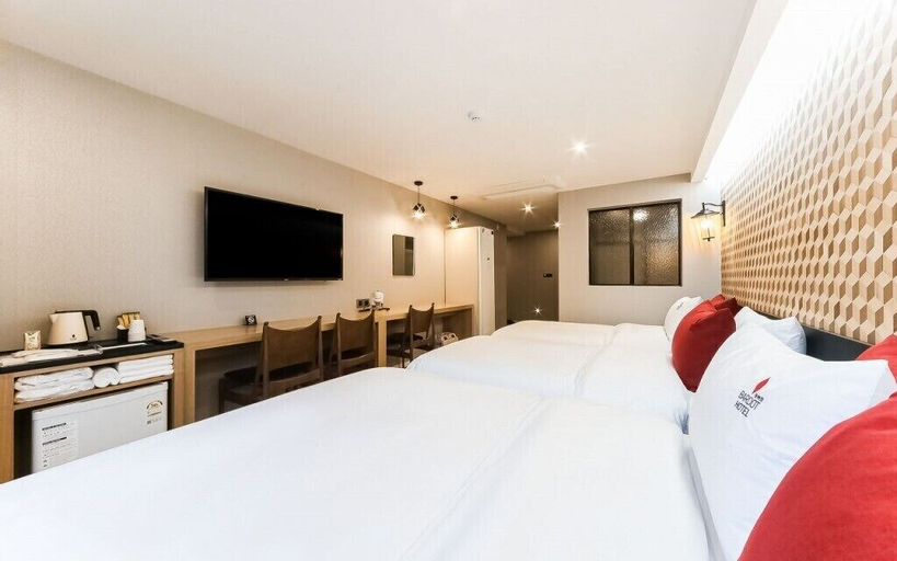 Bedroom 4
