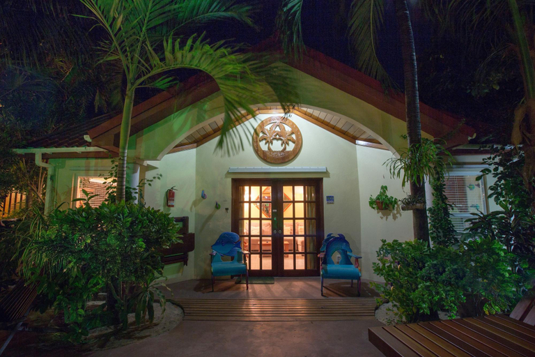 Public Area 2, The Palms Ocean Front Suites