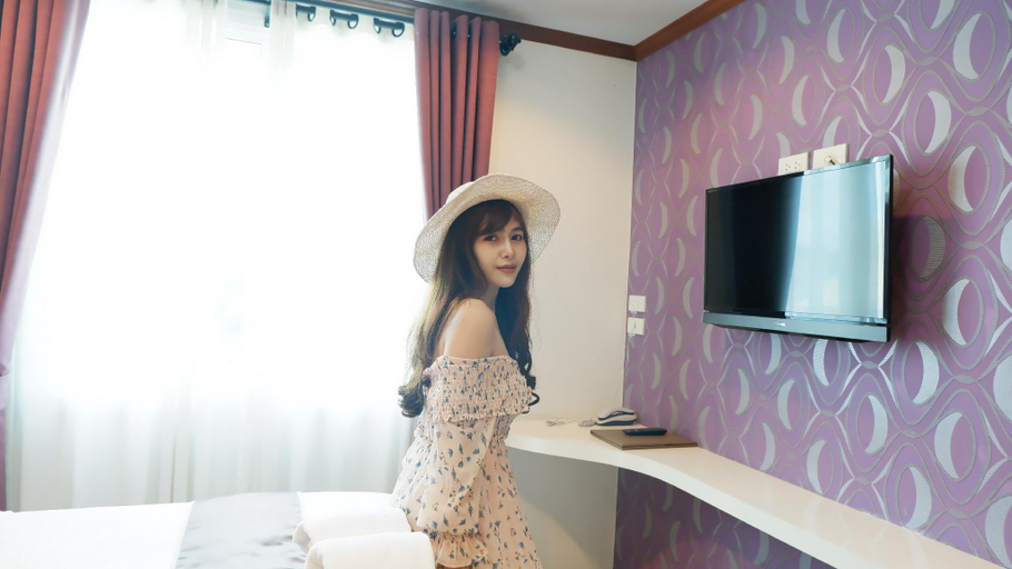 Public Area 2, Thada Chateau Hotel, Muang Buri Ram
