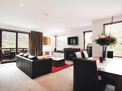 Elevation Apartments, Snowy River