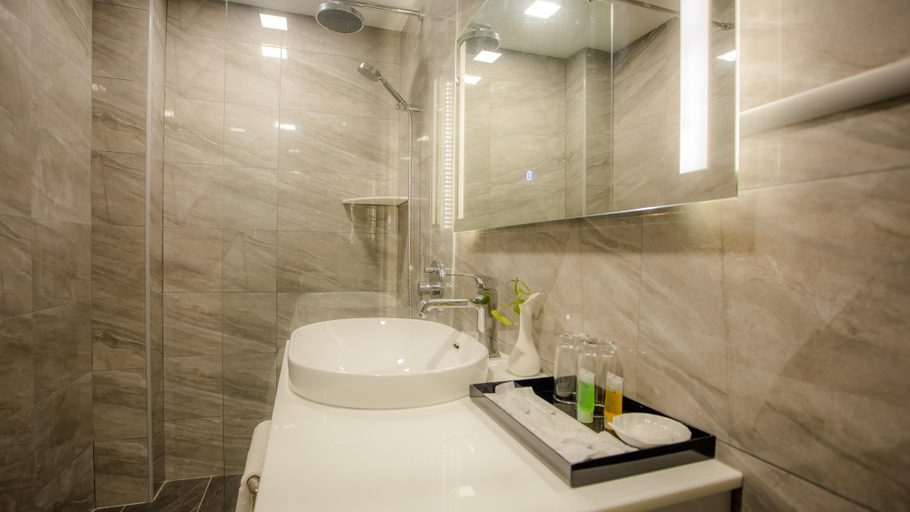 Bathroom, Zen Boutique Hotel, Johor Bahru