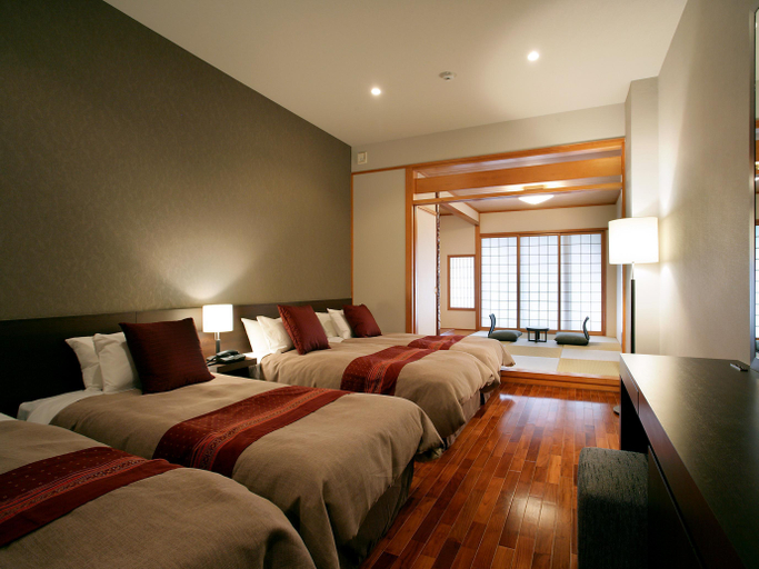 Bedroom 3, Hotel Hamahigajima Resort, Uruma