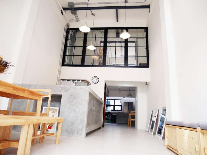 Public Area 3, The Companion - Hostel, Khlong San