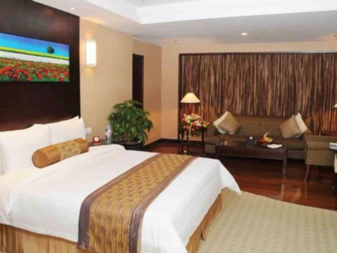 Bedroom, Qingdao Blue Horizon Hotel Laoshan, Qingdao