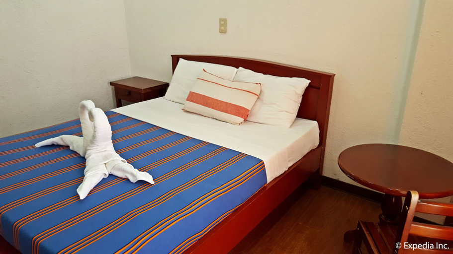 Others 5, New Orleans Tagaytay, Tagaytay City