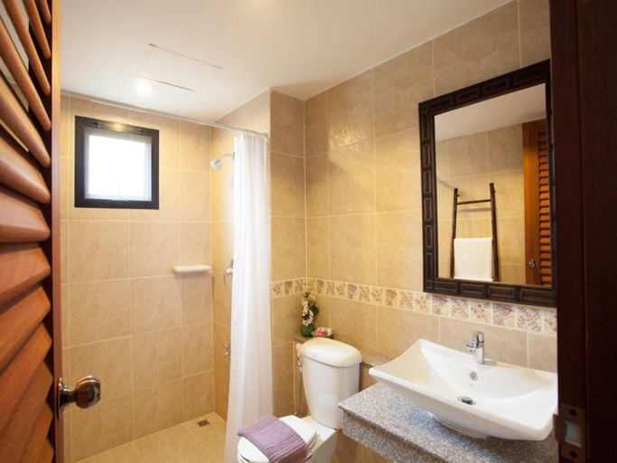 Bathroom 5, La Pillow8 Guesthouse, Muang Chiang Mai
