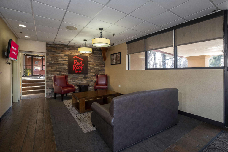 Public Area 3, Red Roof Inn & Suites Newark - University, New Castle