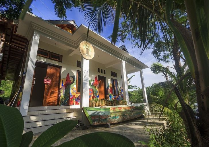 Dorme Tree Hostel Labuan Bajo, West Manggarai
