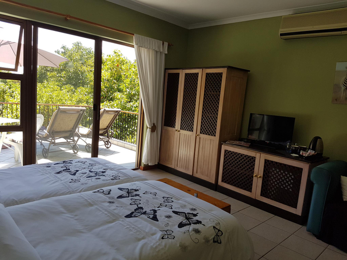 Exterior & Views 2, De Wingerd Wijnland Lodge, Cape Winelands