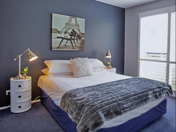 Bedroom, Lake Orchard Villas 1 - Daylesford, Hepburn - East