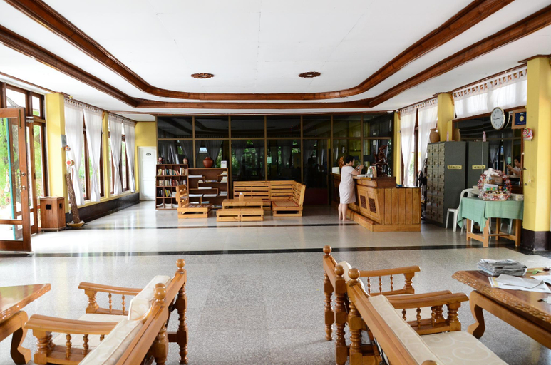 Food & Drinks, Thante Nyaung U Hotel, Myingyan