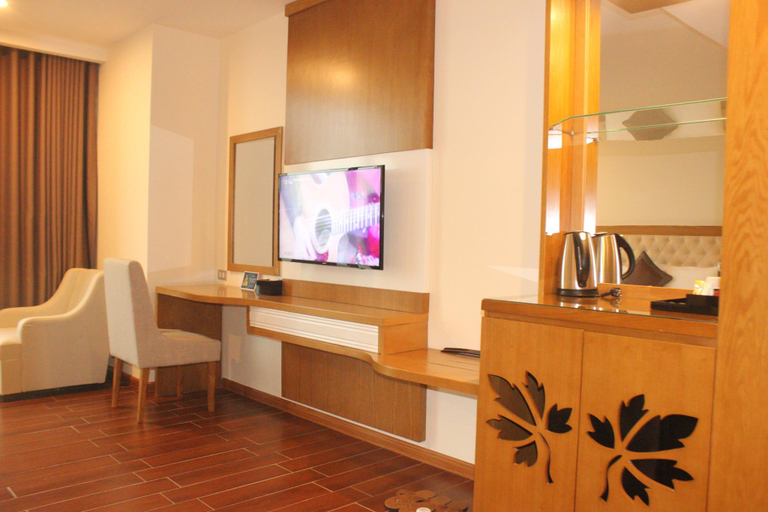 Exterior & Views 2, Muong Thanh Cua Dong Hotel, Vinh
