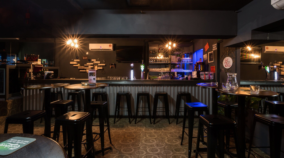 Food & Drinks 5, Lisa De Inn, Petaling Jaya