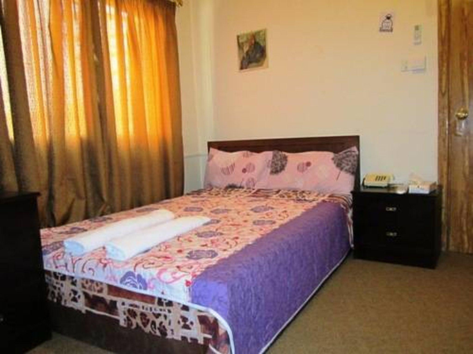 Bedroom 2, Amman Pasha Hotel, Amman