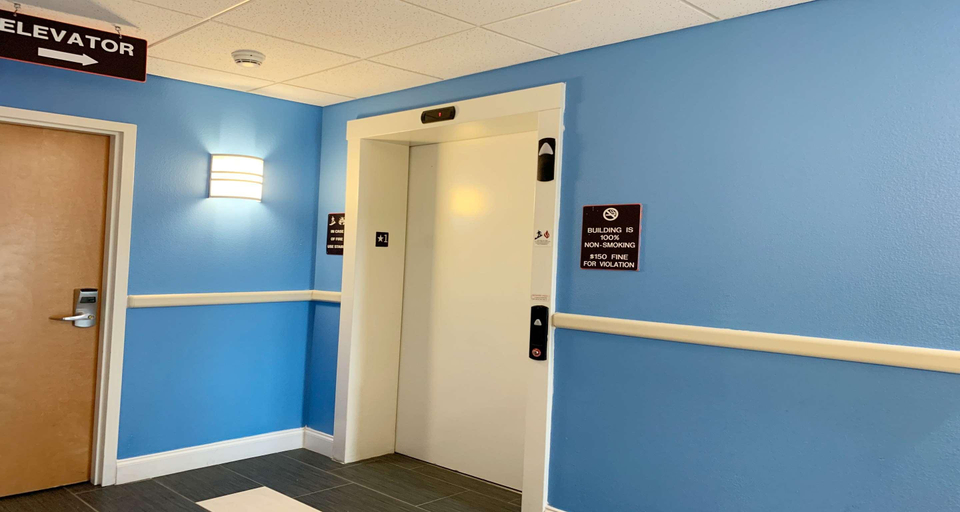 Public Area 2, SureStay Plus Hotel by Best Western Niagara Falls East, Niagara