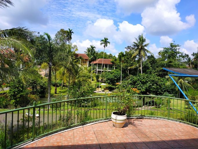 Hotel Deli River and Restaurant Omlandia, Deli Serdang