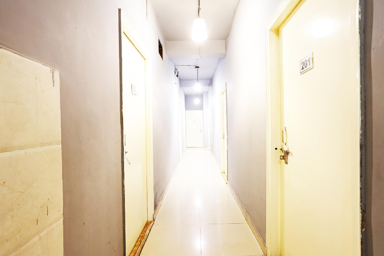 Public Area 5, Livin Hub, Gautam Buddha Nagar